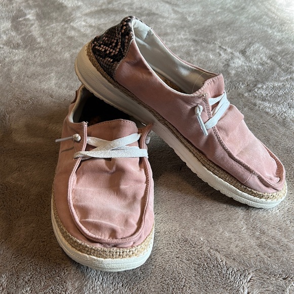 Hey Dude shoes - Picture 1 of 4